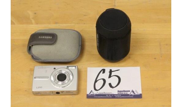 digital fotocamera SAMSUNG, L210, zonder kabels en batterij, met opberghoesje, werking niet gekend plus speaker SOUNDLOGIC, zonder kabels, werking niet gekend
